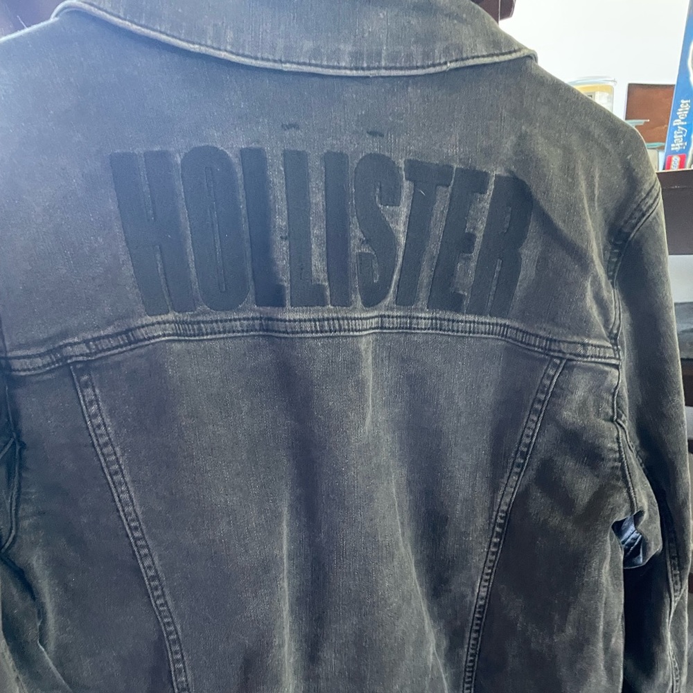 New with no tags Hollister Jean jacket